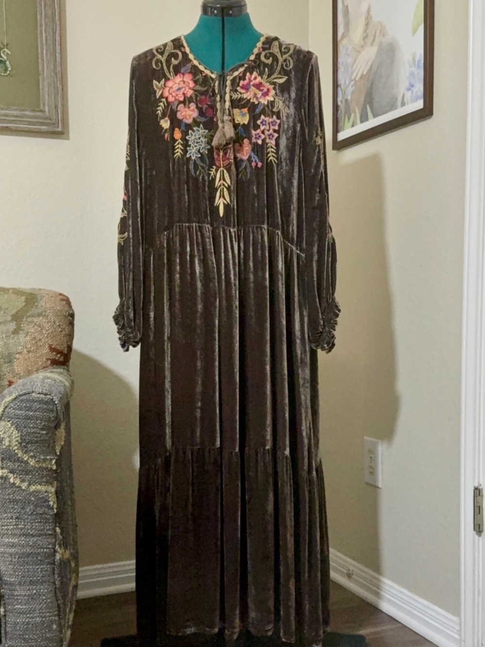 Johnny Was Embroidered Velvet Maxi Dress – Size XXL – Dark Brown